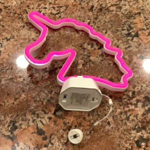 Unicorn Neon Hot Pink Light, Battery Operated. Preloved